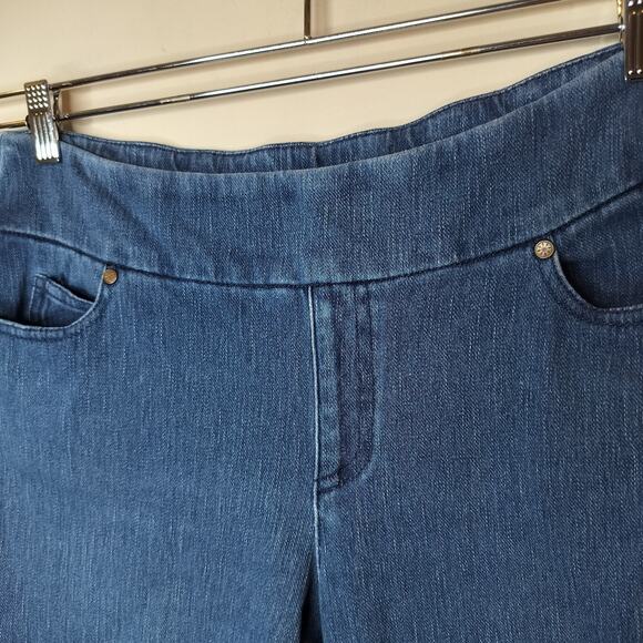 Coldwater Creek Pull On Bermuda Jean Shorts - Picture 6 of 8